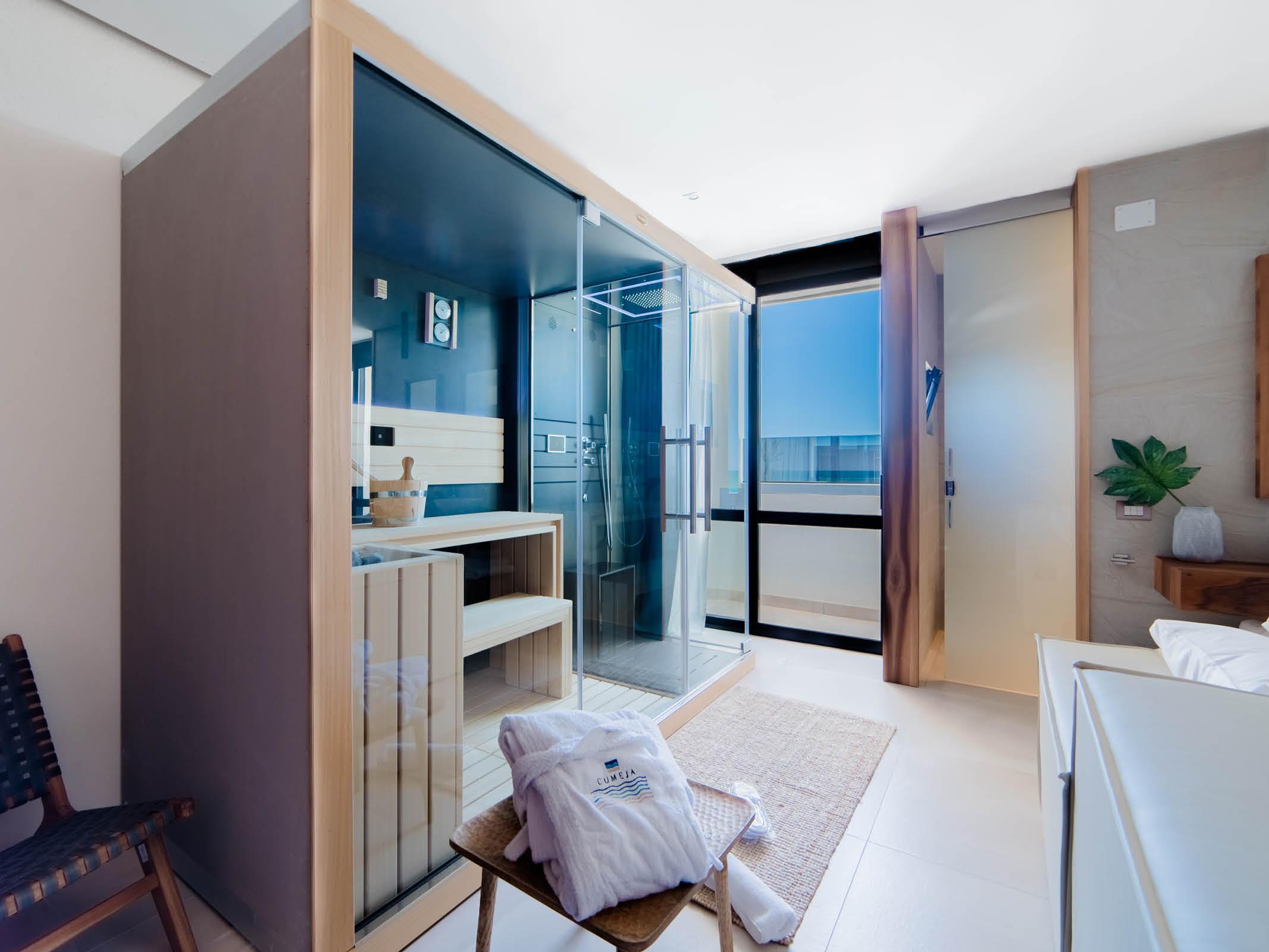 Cumeja Beach Club & Hotel Baia Domizia Eksteriør billede