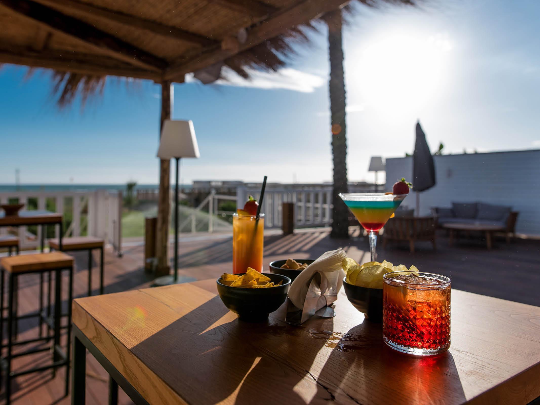 Cumeja Beach Club & Hotel Baia Domizia Eksteriør billede