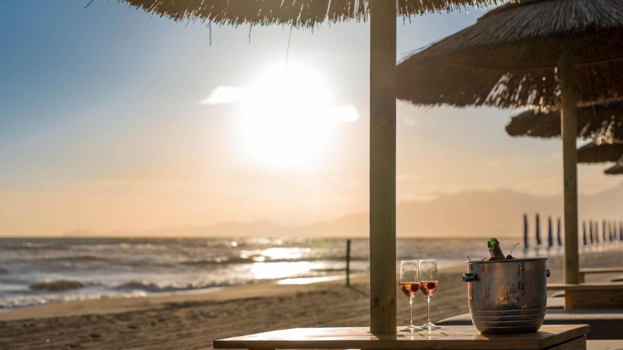 Cumeja Beach Club & Hotel Baia Domizia Eksteriør billede