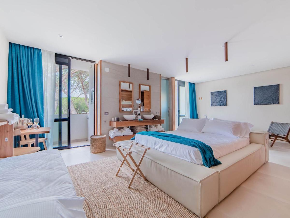 Cumeja Beach Club & Hotel Baia Domizia Eksteriør billede