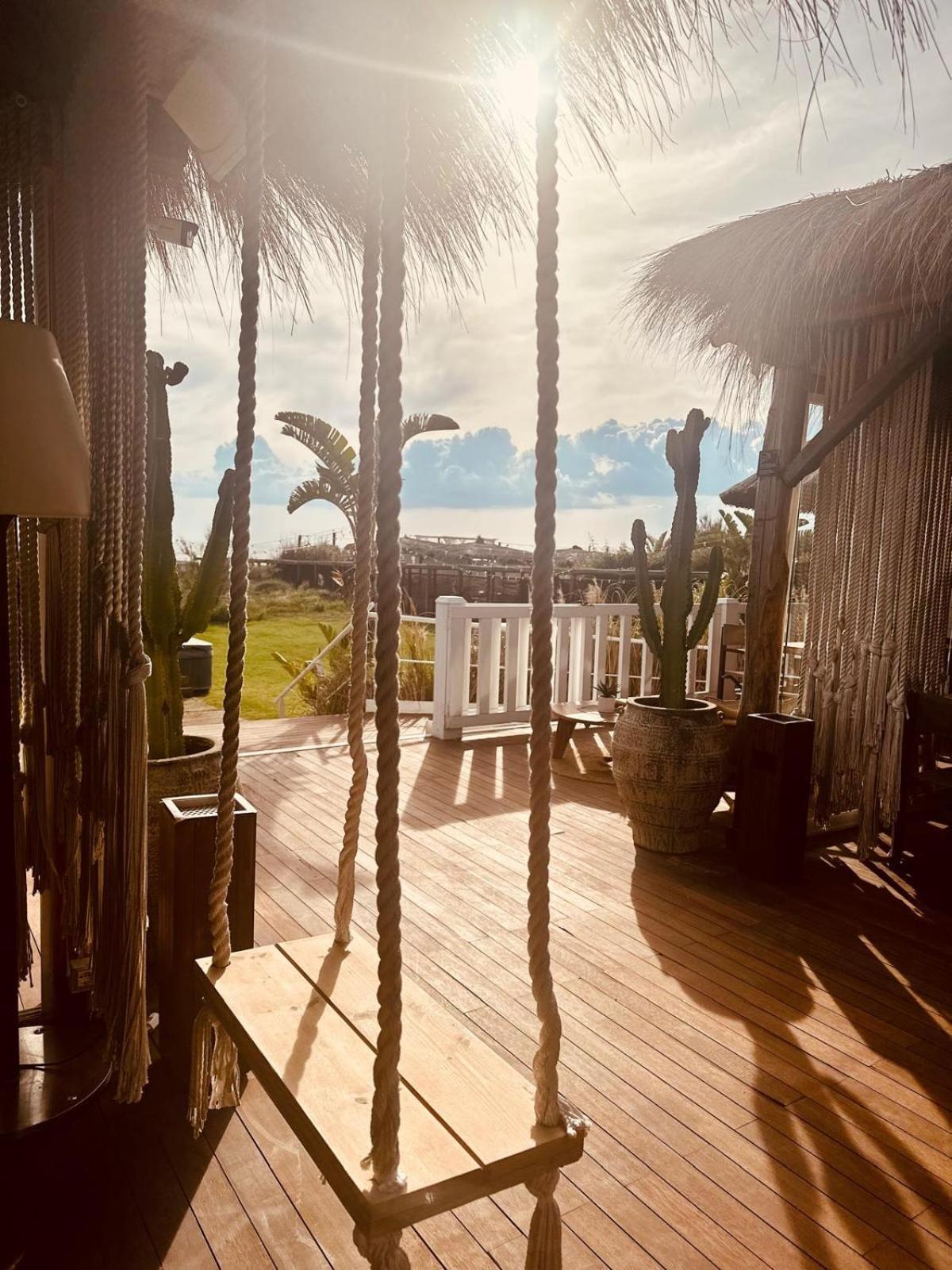 Cumeja Beach Club & Hotel Baia Domizia Eksteriør billede